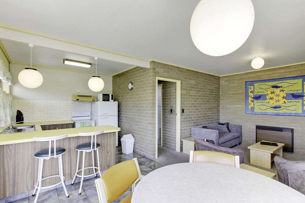 Emmanuel Holiday Apartment Lakes Entrance Exterior photo